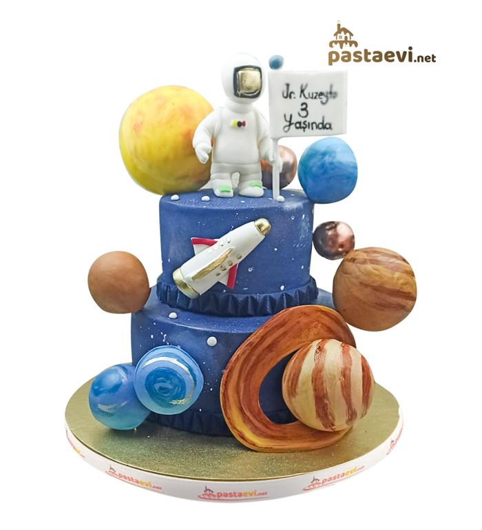 Astronot ve Gezegen Pasta, Gezegenli Astronot Pasta