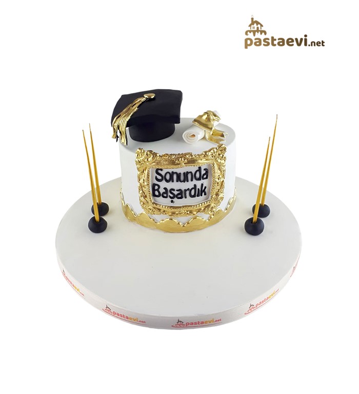 mezuniyet şapkası, mezuniyet pastası, yeni mezun