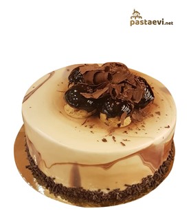 muz profiterollu pasta, muzlu pasta siparişi, doğum günü 
