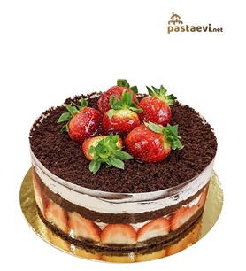 çilekli moiz pasta, butik çilekli pasta, doğum günü pastası