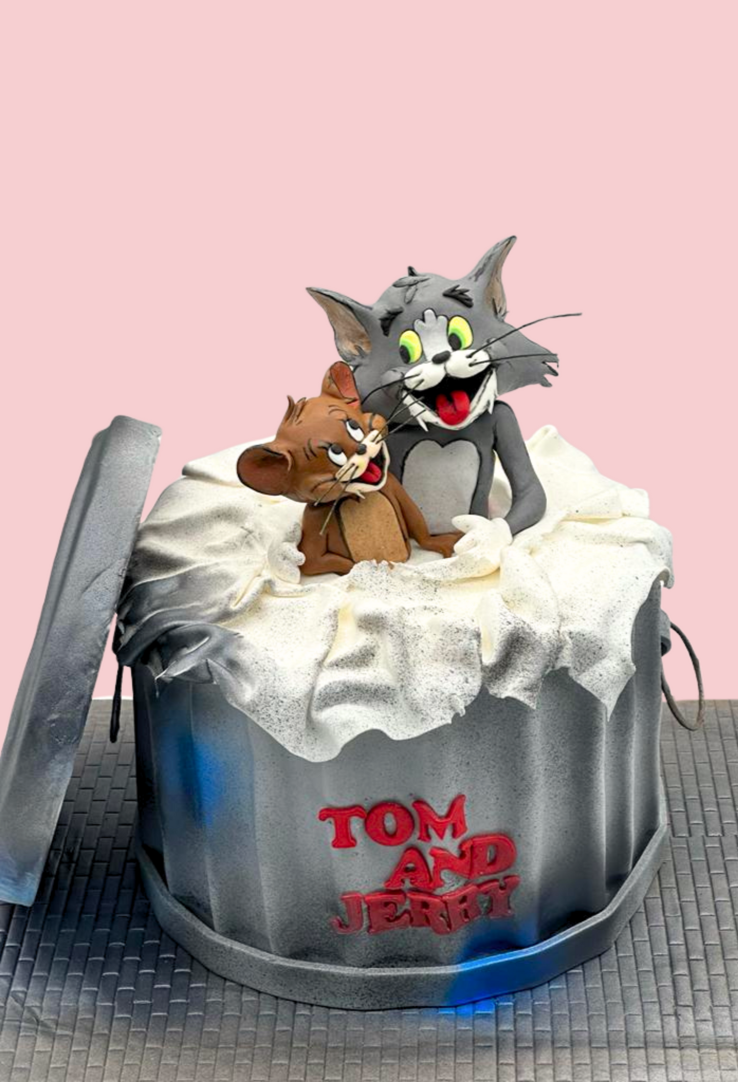Tom ve Jerry Doğum Günü Pastası